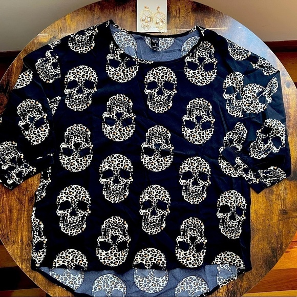 Emery Rose Tops - BUNDLE: (1) Emery Rose woman’s Halloween skull blouse size: S + (1) earrings.